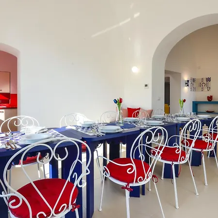 Dimora Maiuri L'olivella بيت ضيافة