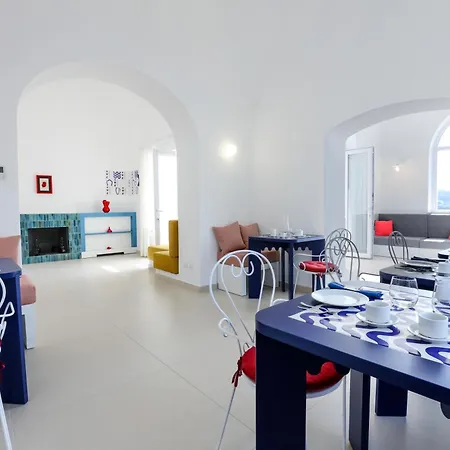 Dimora Maiuri L'olivella 4*