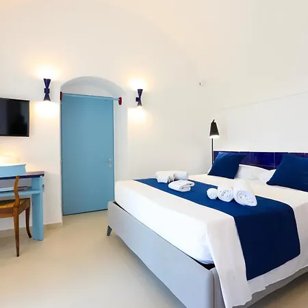 Dimora Maiuri L'olivella 4*