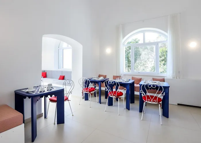 Dimora Maiuri L'olivella Casa de Férias *